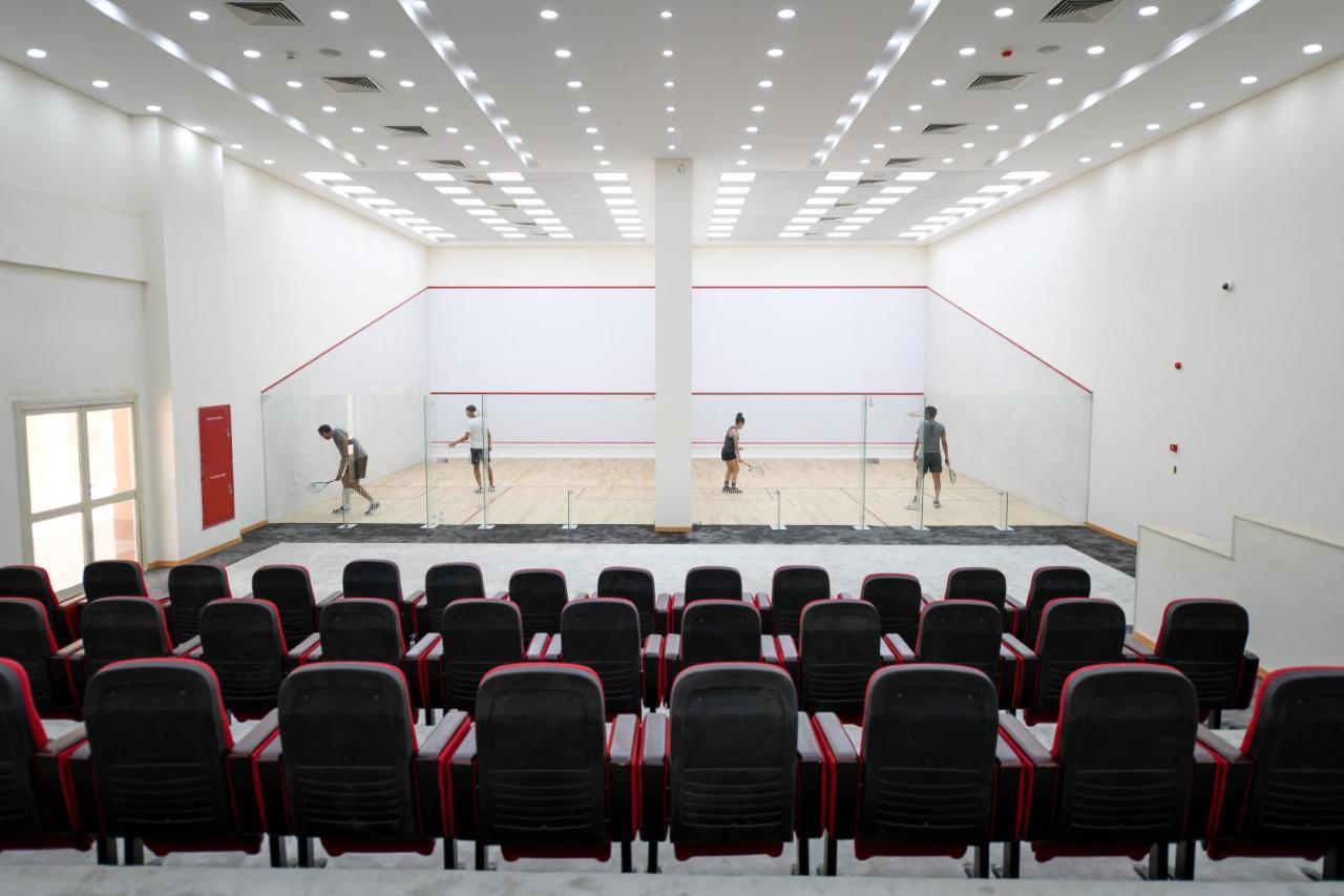 Tolip Gardens Hotel Cairo Exterior photo Squash courts